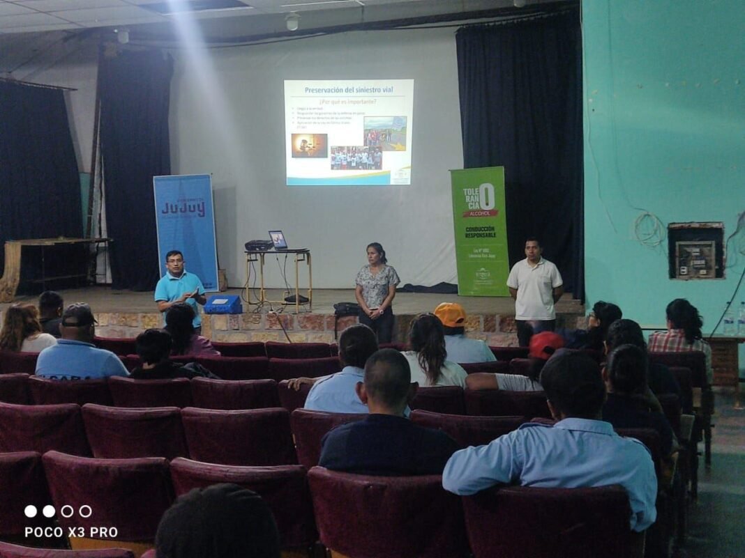 Jornada de capacitación a personal de tránsito de Tilcara
