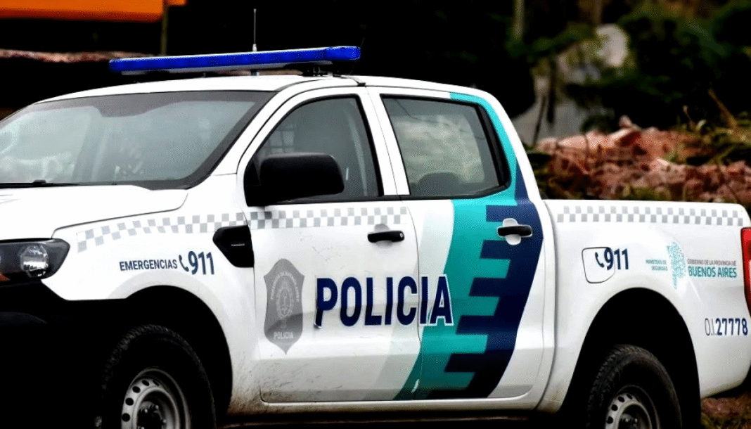 Los tres adultos están acusados de abuso sexual agravado y corrupción de menores.