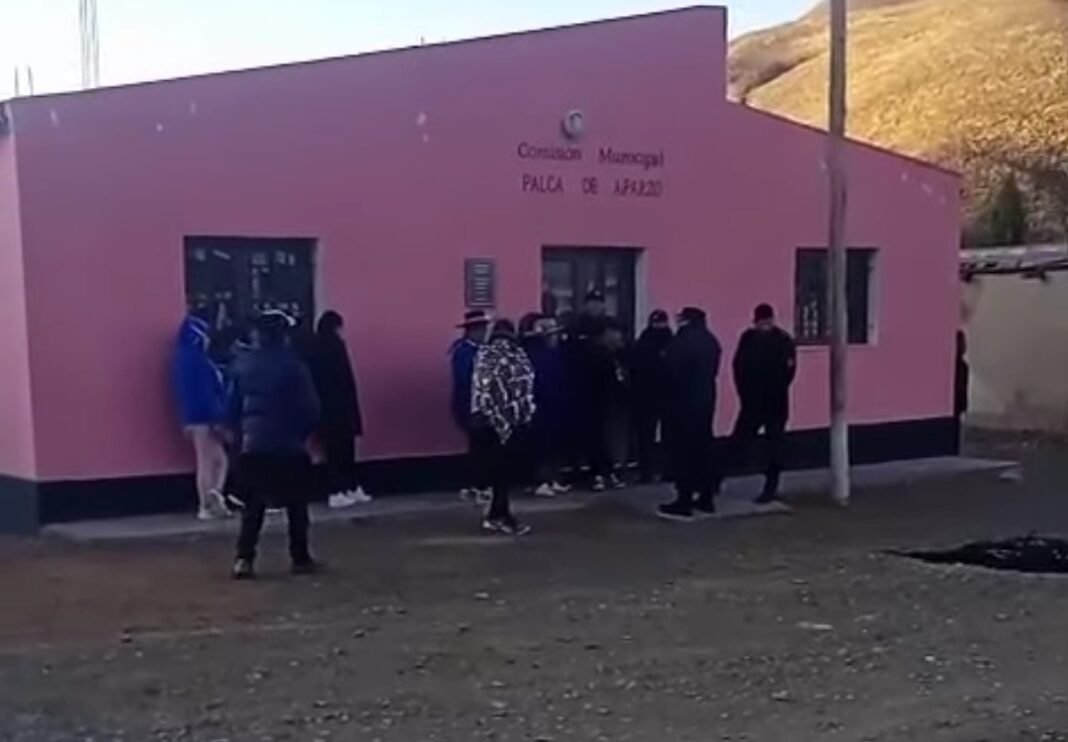 Tensión en Palca de Aparzo: Despidos y Protestas tras la Asunción de Elba Ramos (VIDEO)